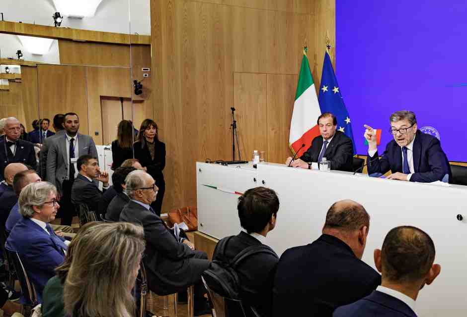 Il buono, il brutto, il cattivo e la manovra. L'importanza di avere un ministro politico al Tesoro