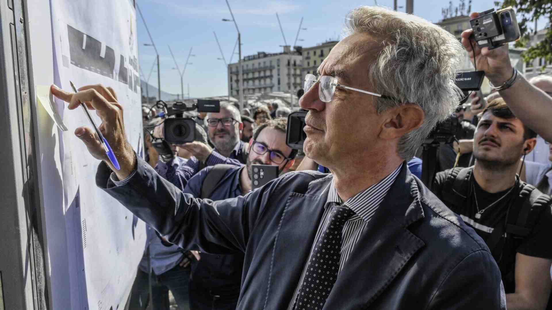 Pd spaccato sulla presidenza Anci. Spunta l'idea primarie Manfredi contro Lo Russo