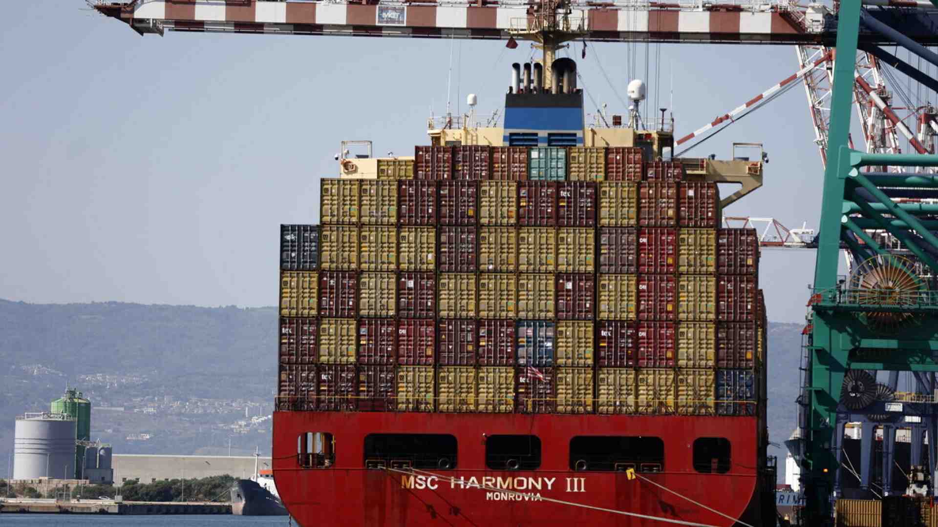 Gli scanner più controversi di Cina arrivano nei porti italiani