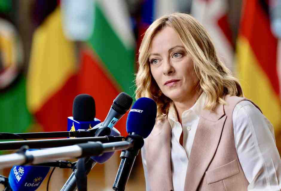 L'accusa del Consiglio d'Europa all'Italia: "Razzismo tra le forze dell'ordine". Meloni: "Basta ingiurie"