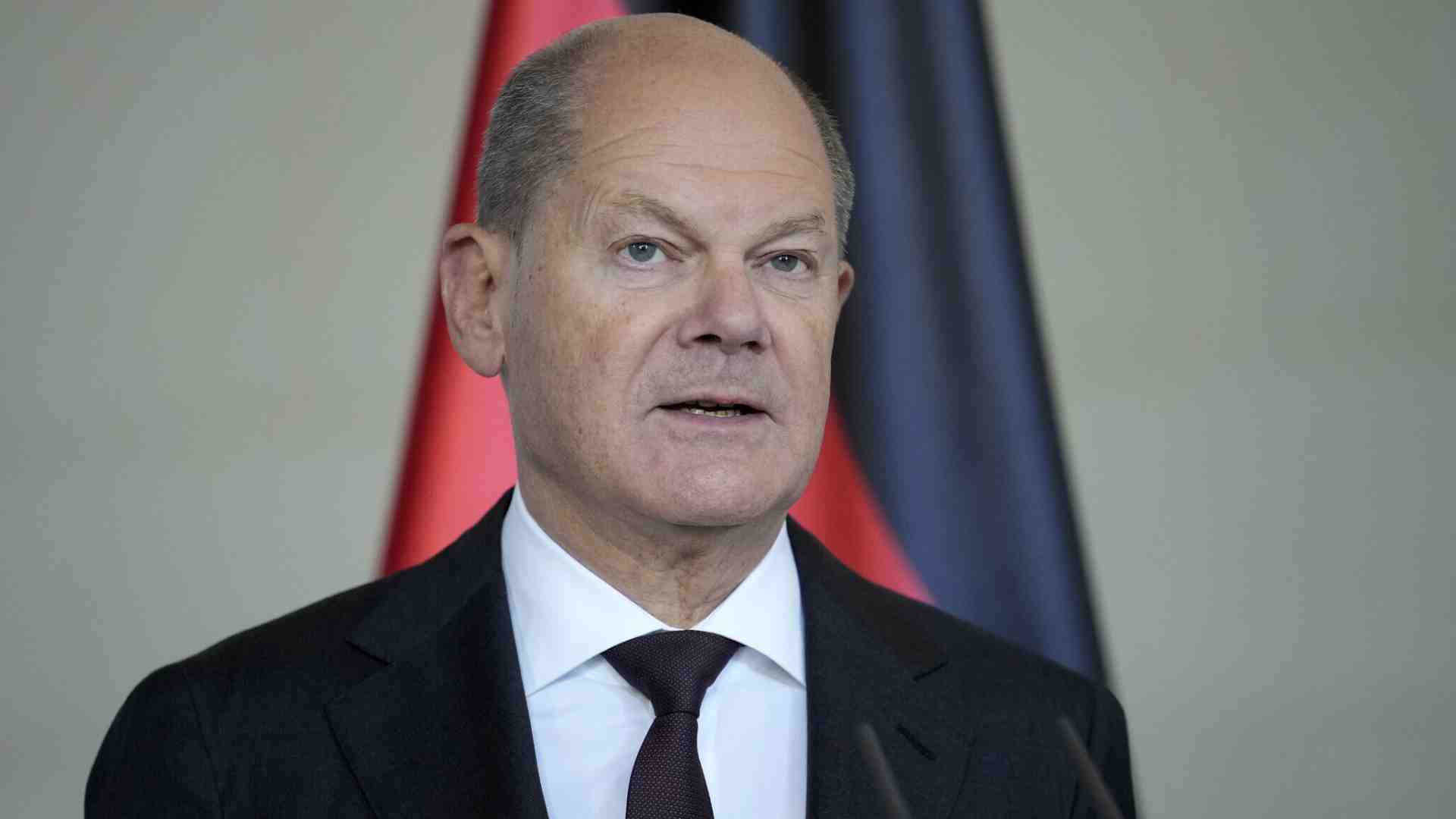 Scholz contro l’Ue sugli immigrati