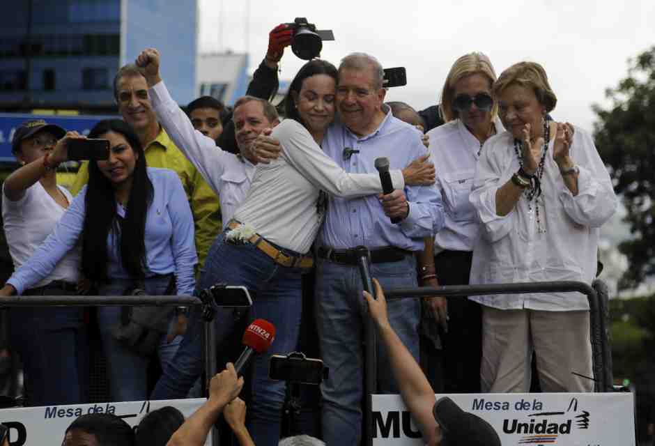 María Corina Machado e Edmundo González vincono il Premio Sacharov 2024