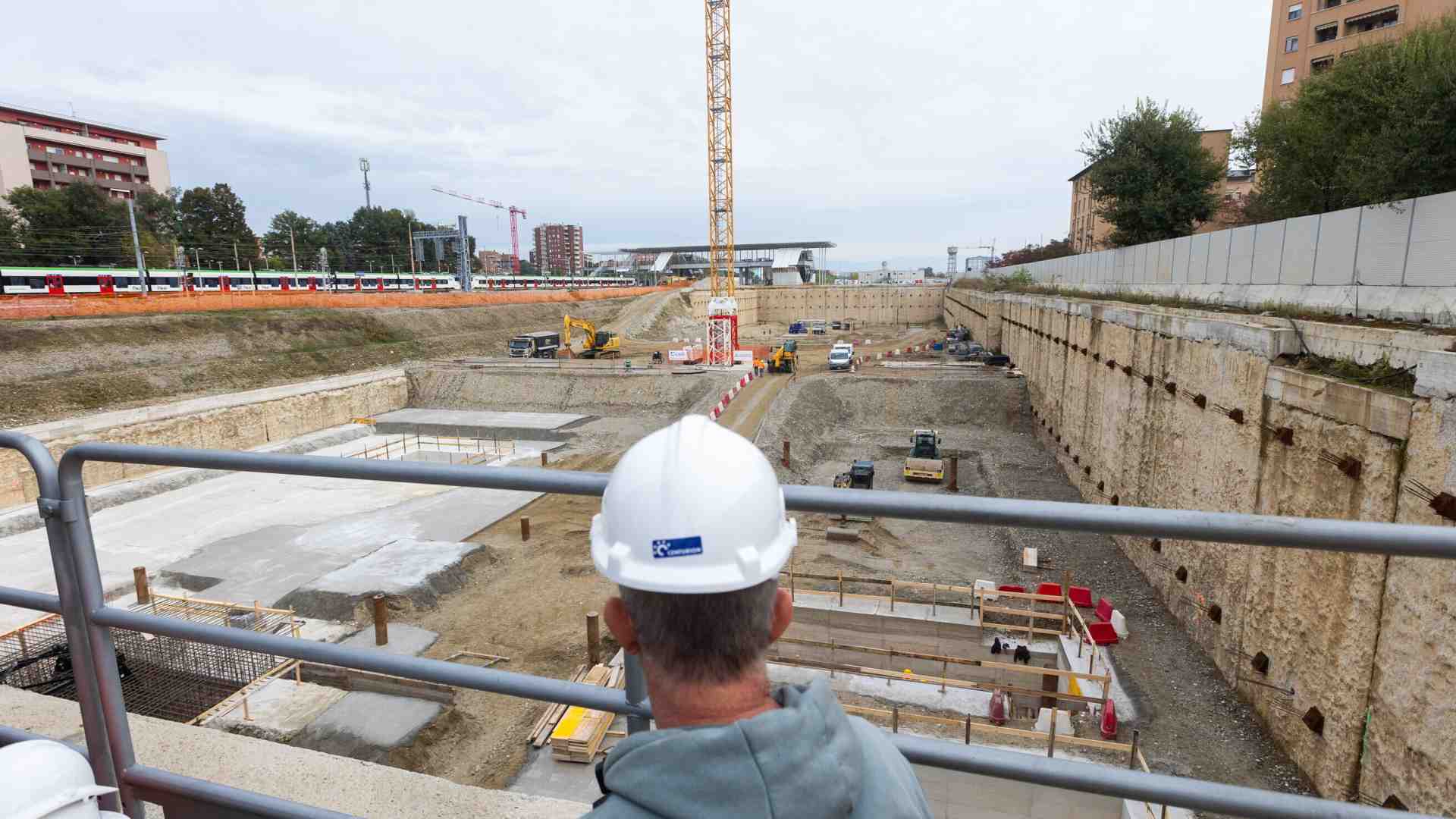 Milano col freno. Dove inizia e dove porta la crisi di politica e idee