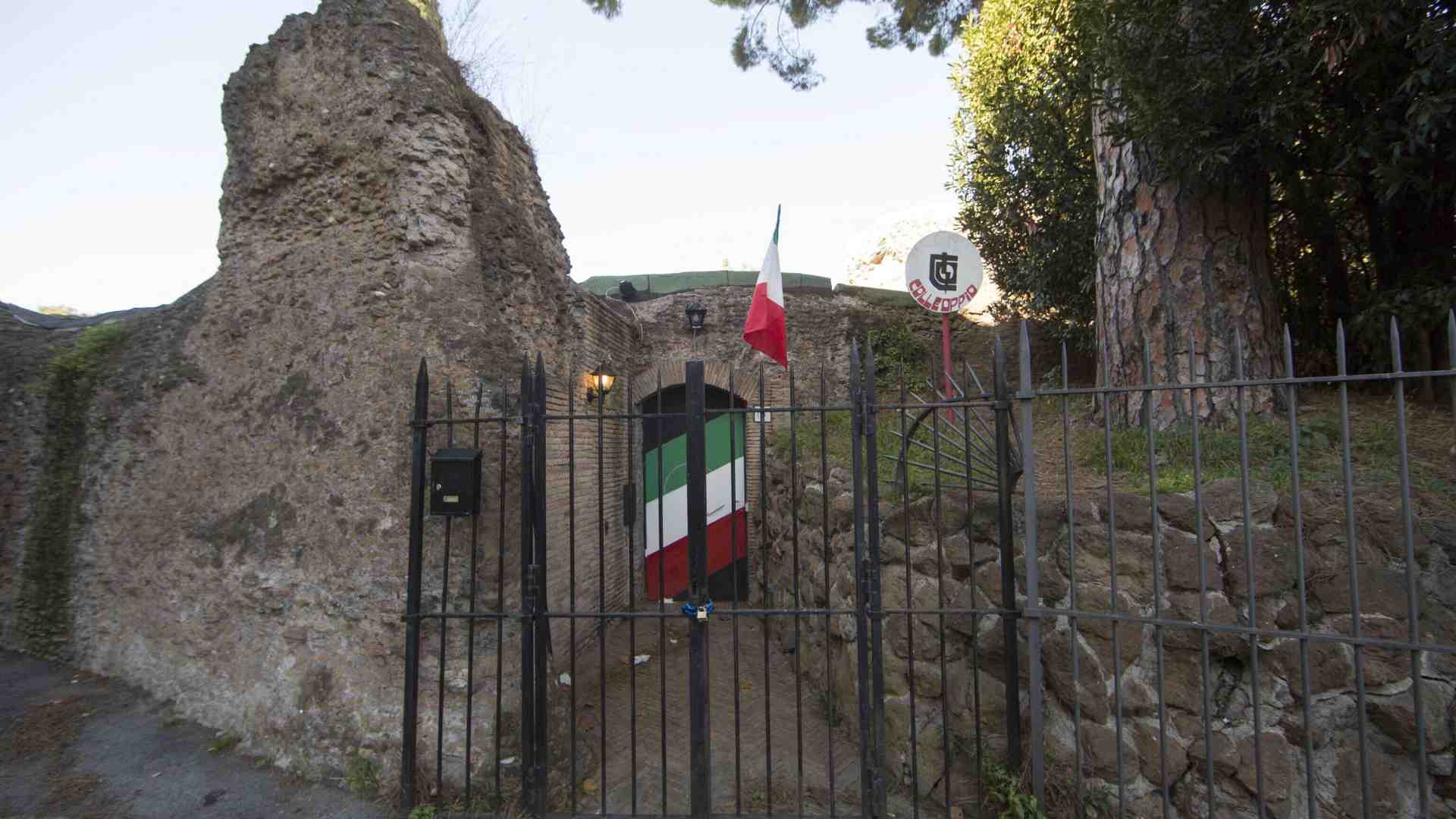 Colle Oppio, da fucina del melonismo a luogo da rimuovere mentre impazza la guerra dei fratelli coltelli