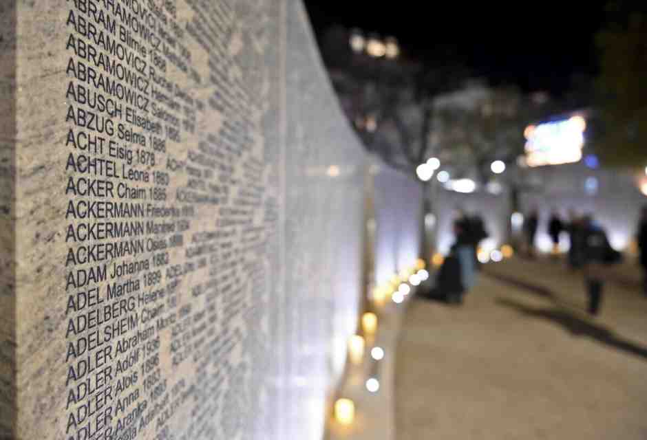 Fare i conti con l'orrore della Shoah