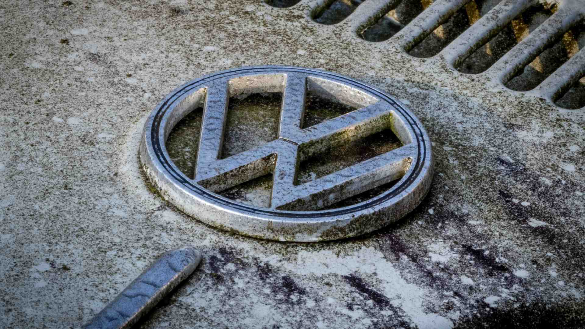 Volkswagen vuole chiudere tre stabilimenti in Germania e licenziare migliaia di impiegati