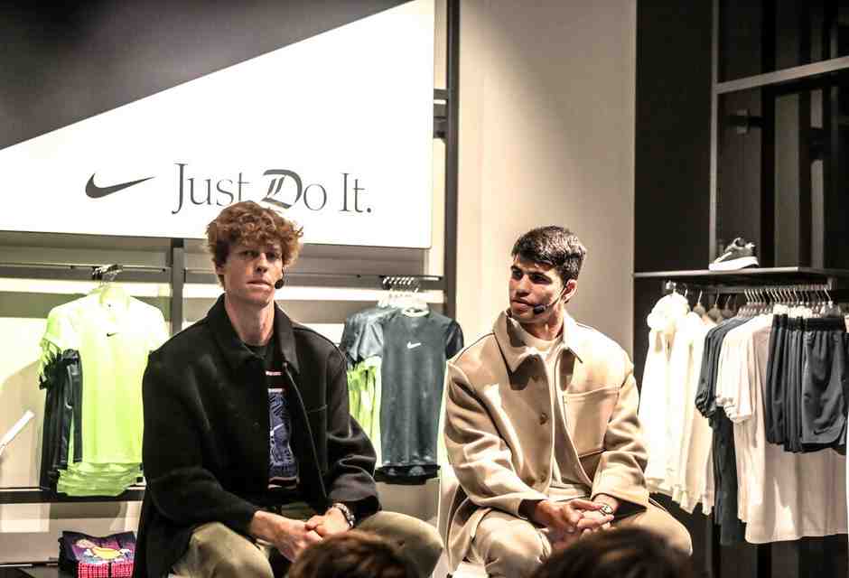 Lavorare e guadagnare bene senza vergognarsene. Gran colpo di Alcaraz a Sinner, sui gruzzoli di Riad