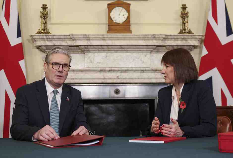 Londra presenta la Finanziaria, il test del governo Starmer alla “dura luce della realtà fiscale”