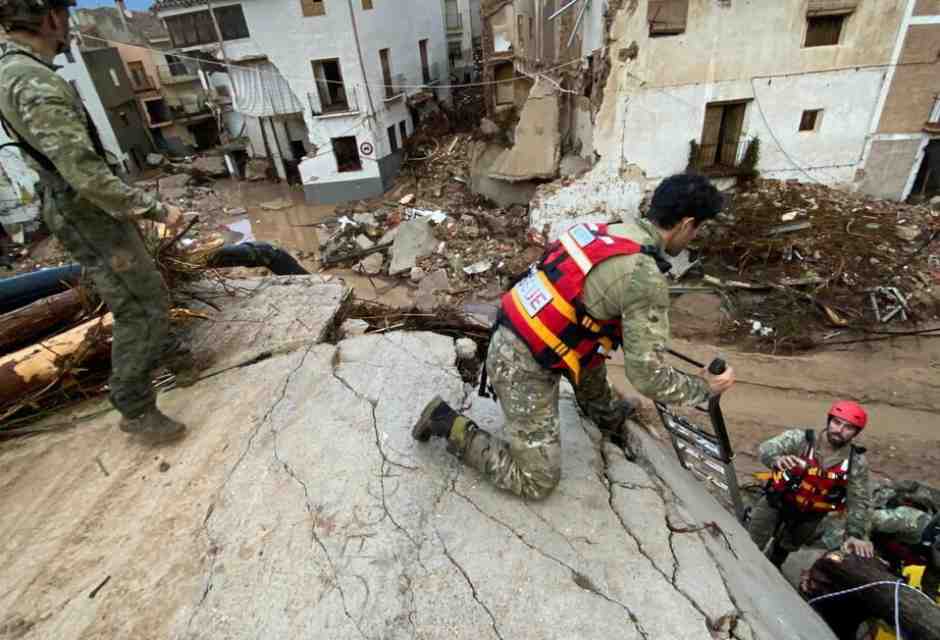 Un corto circuito tra storia degli umani e storia naturale. Valencia, Gaza, Ucraina e demografia