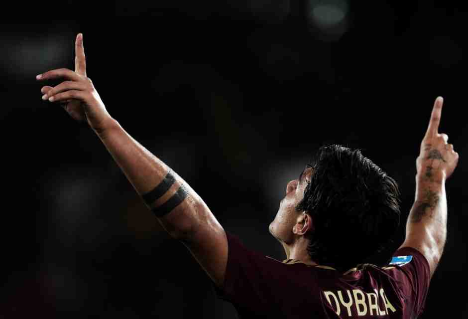 Dalla Roma al Genoa, gesti d'amore e piccole disperazioni