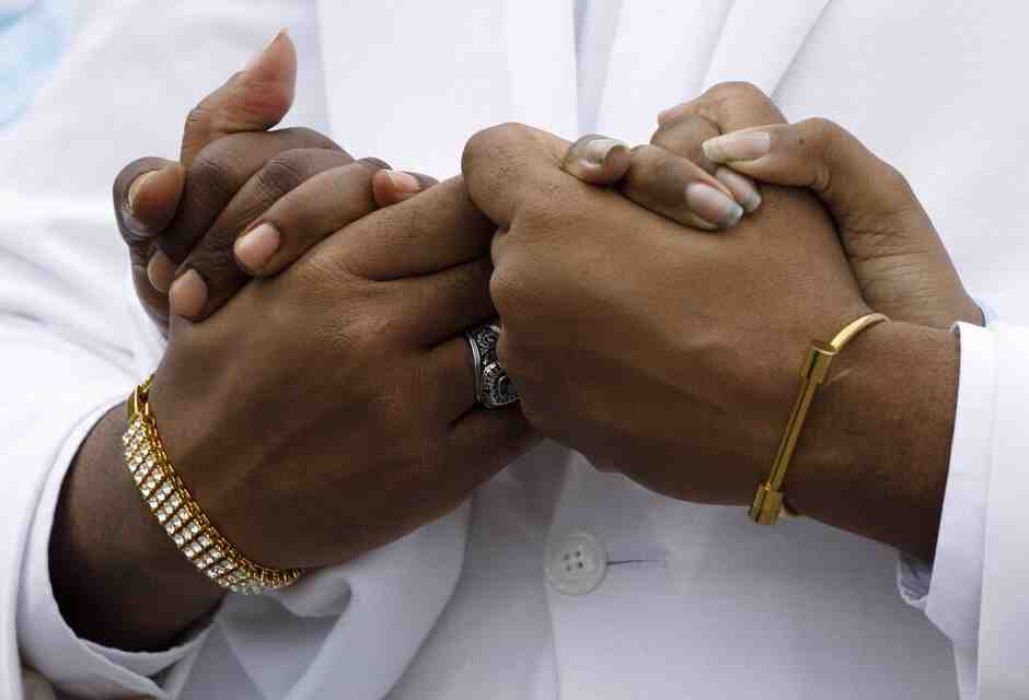 Donne in bilico. Tra rivolte e ritirate sentimentali, la solitudine come strada finale