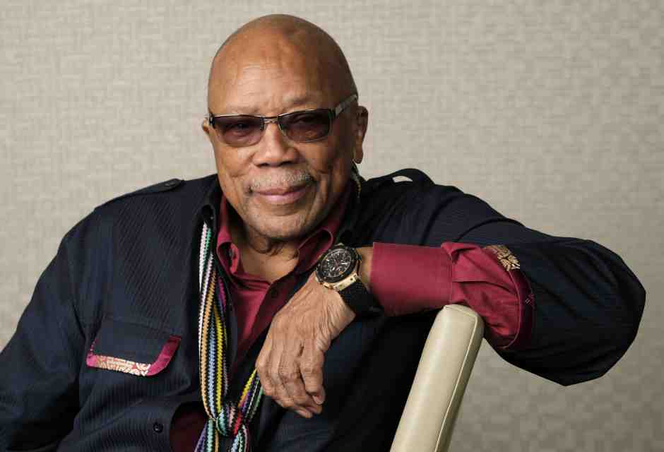 La grandiosa vita di Quincy Jones, profeta di un’epoca rimasta senza bussola