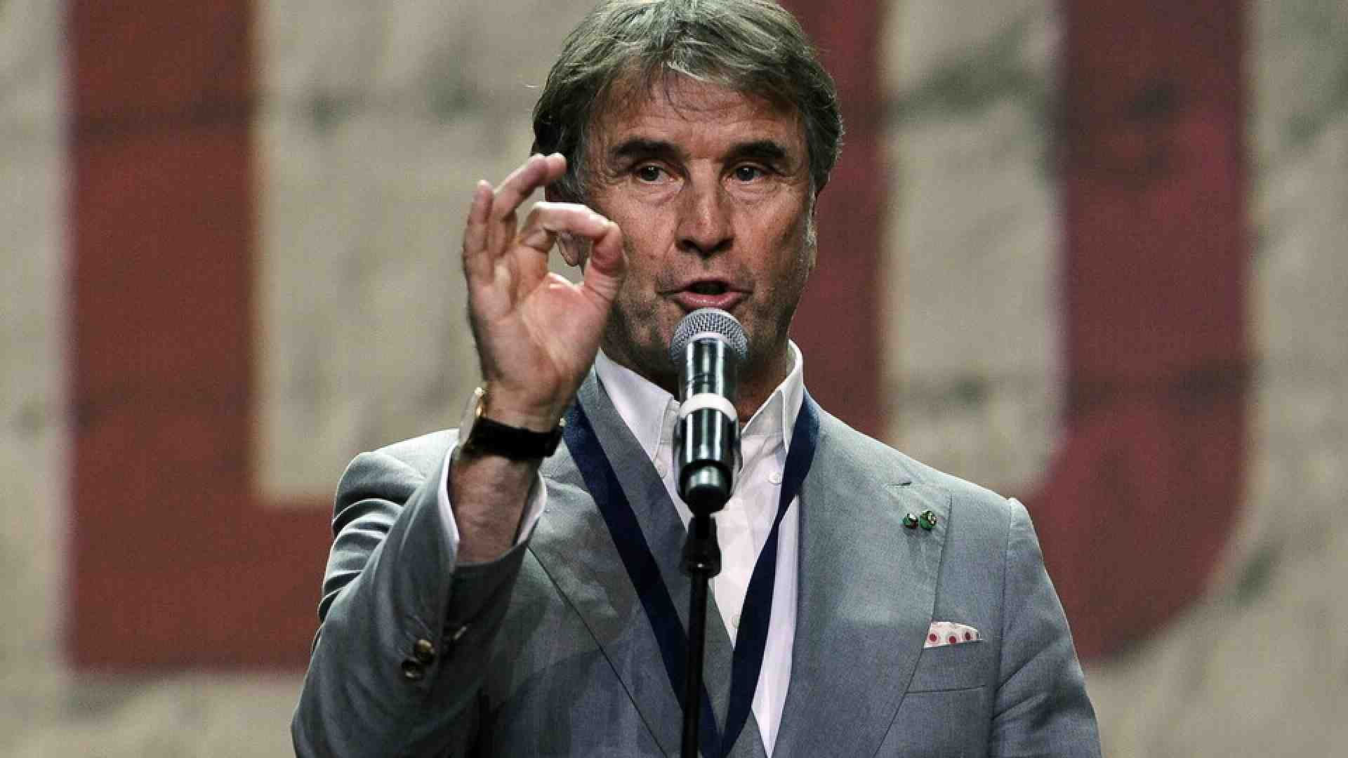 Brunello Cucinelli: "In Umbria voto Proietti. Meloni? Un orgoglio italiano all'estero"