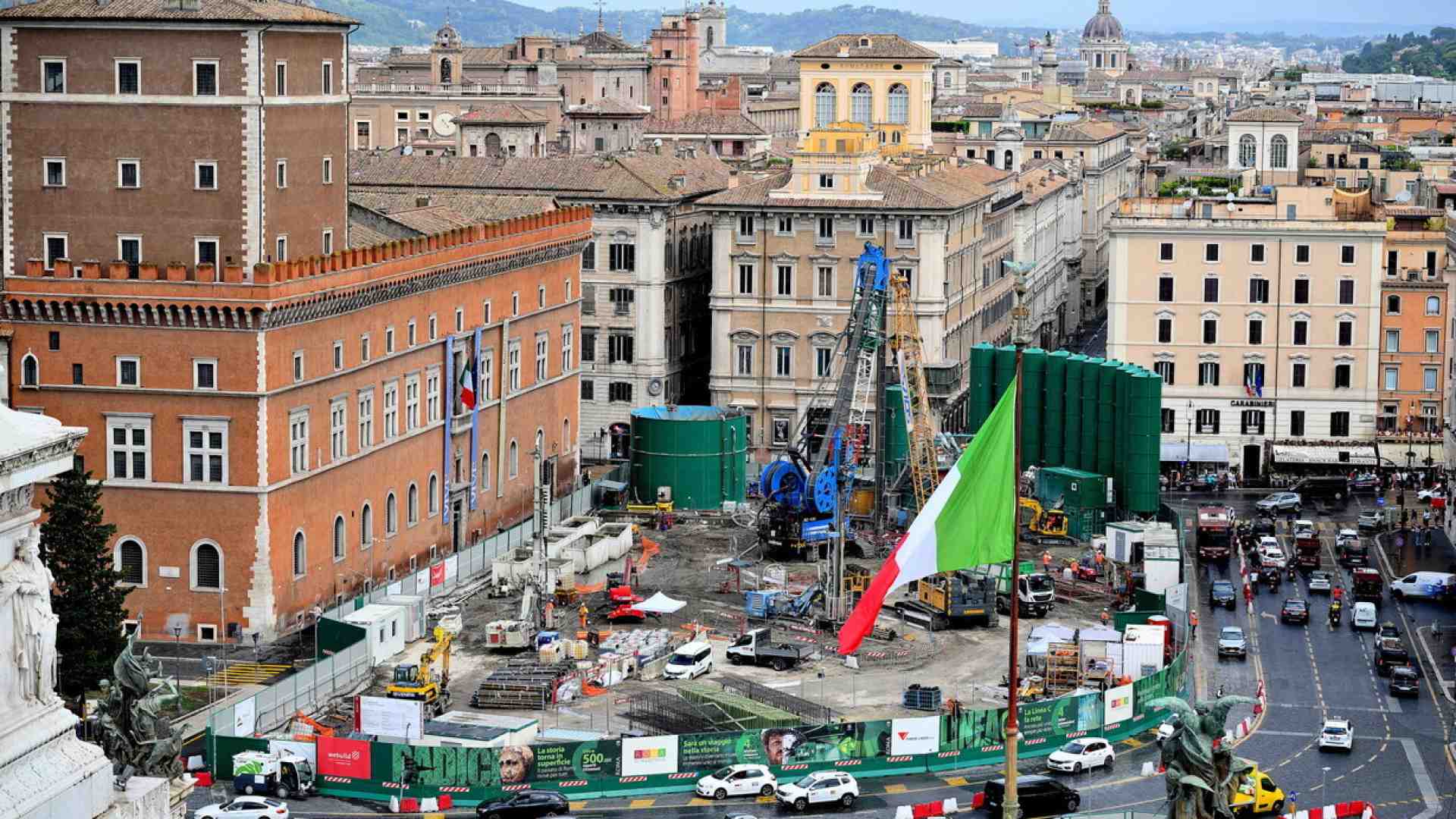 Gualtieri chiama Meloni: “Salvare la metro C"