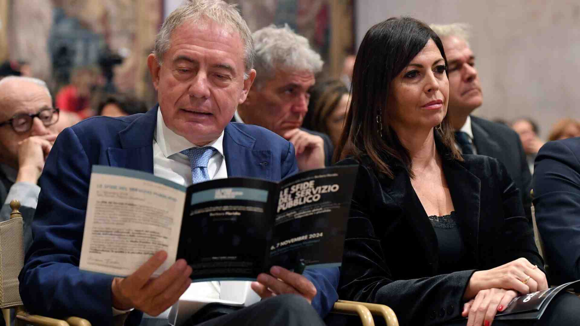 Gli Stati generali della ricotta Rai servono soltanto a far votare Conte con la destra