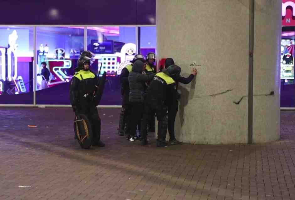 Il terrore e un desiderio: fuggire. I racconti dei testimoni dopo la partita Maccabi Tel Aviv contro Ajax