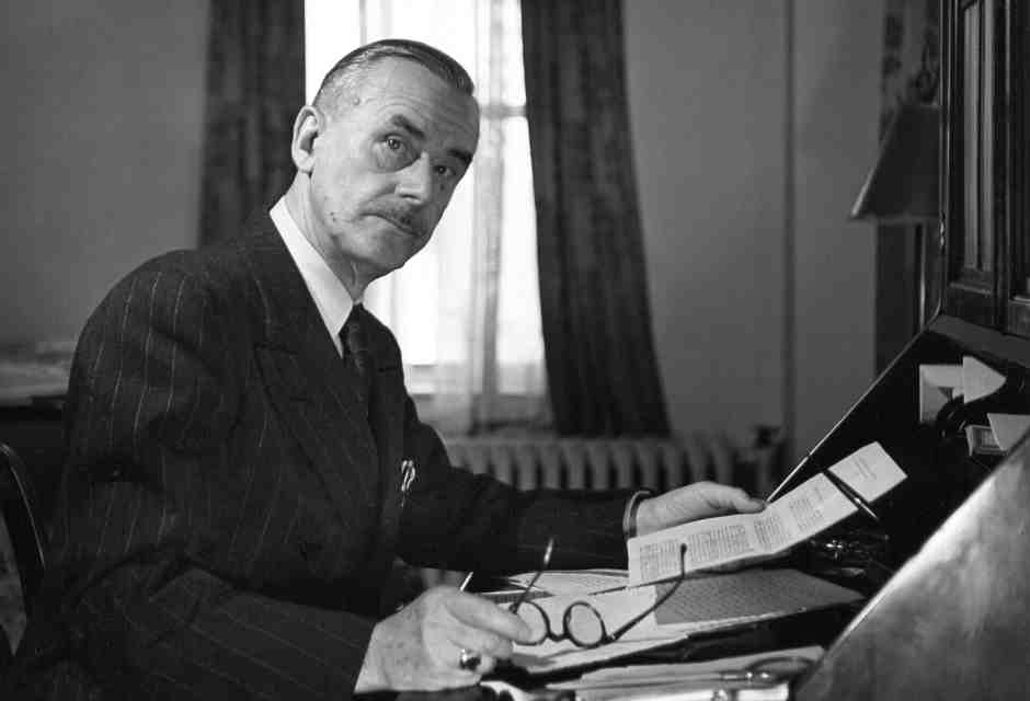 Il tempo ambiguo della letteratura