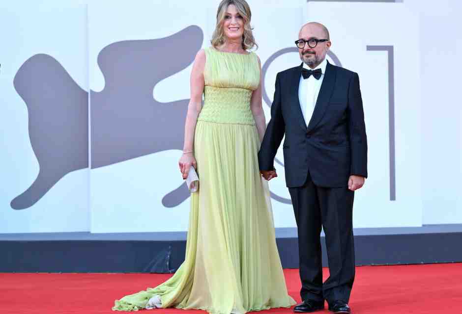Sul red carpet con l'ex ministro Sangiuliano