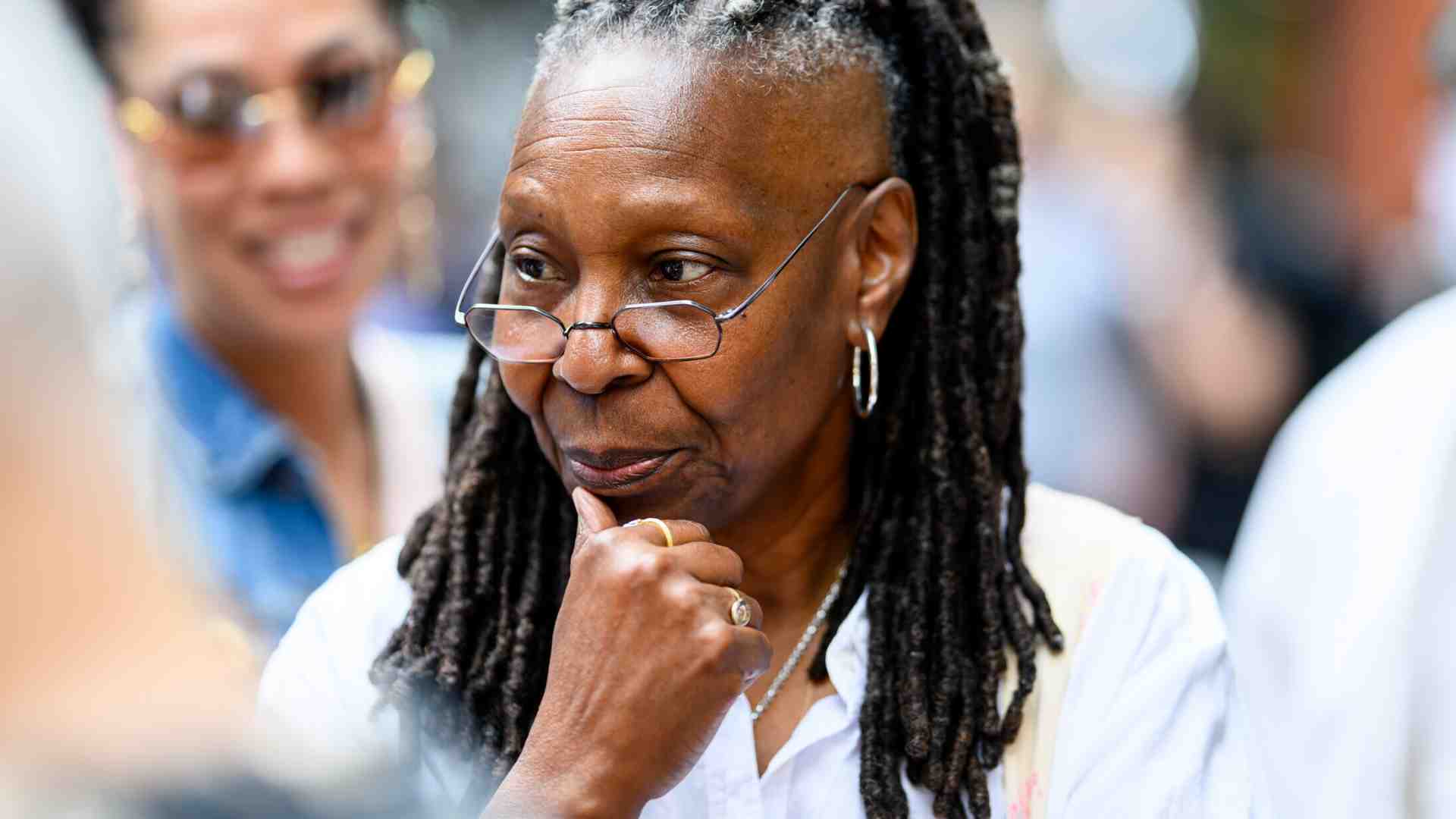 Whoopi Goldberg punta sul business degli sport femminili
