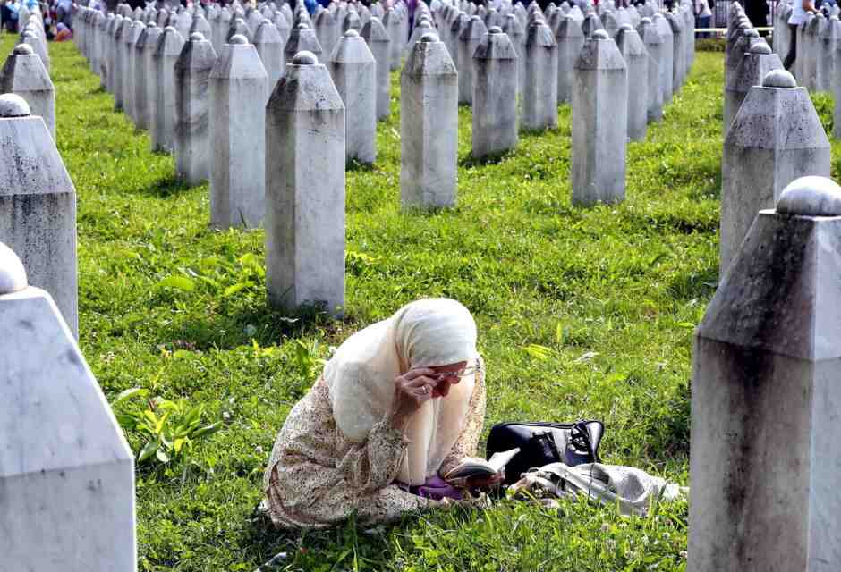 C’è tanto da imparare sull’umanità nell’anima distrutta di Srebrenica