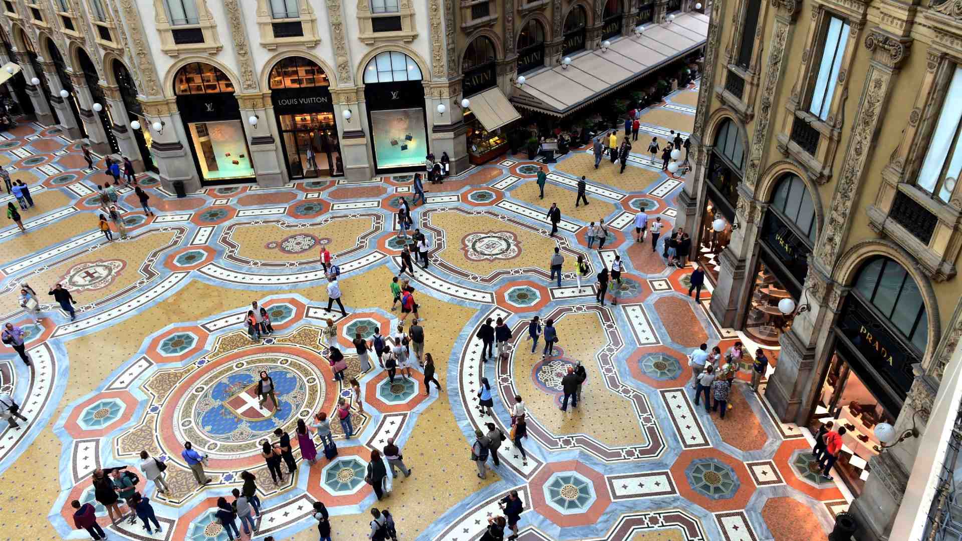 Il lusso non è più una certezza, chiude il 2024 con il segno meno