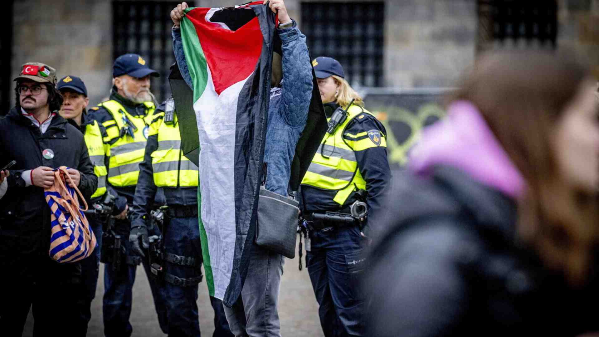 “Amsterdam è un nuovo attacco antisemita”. Parla il capo dei rabbini europei