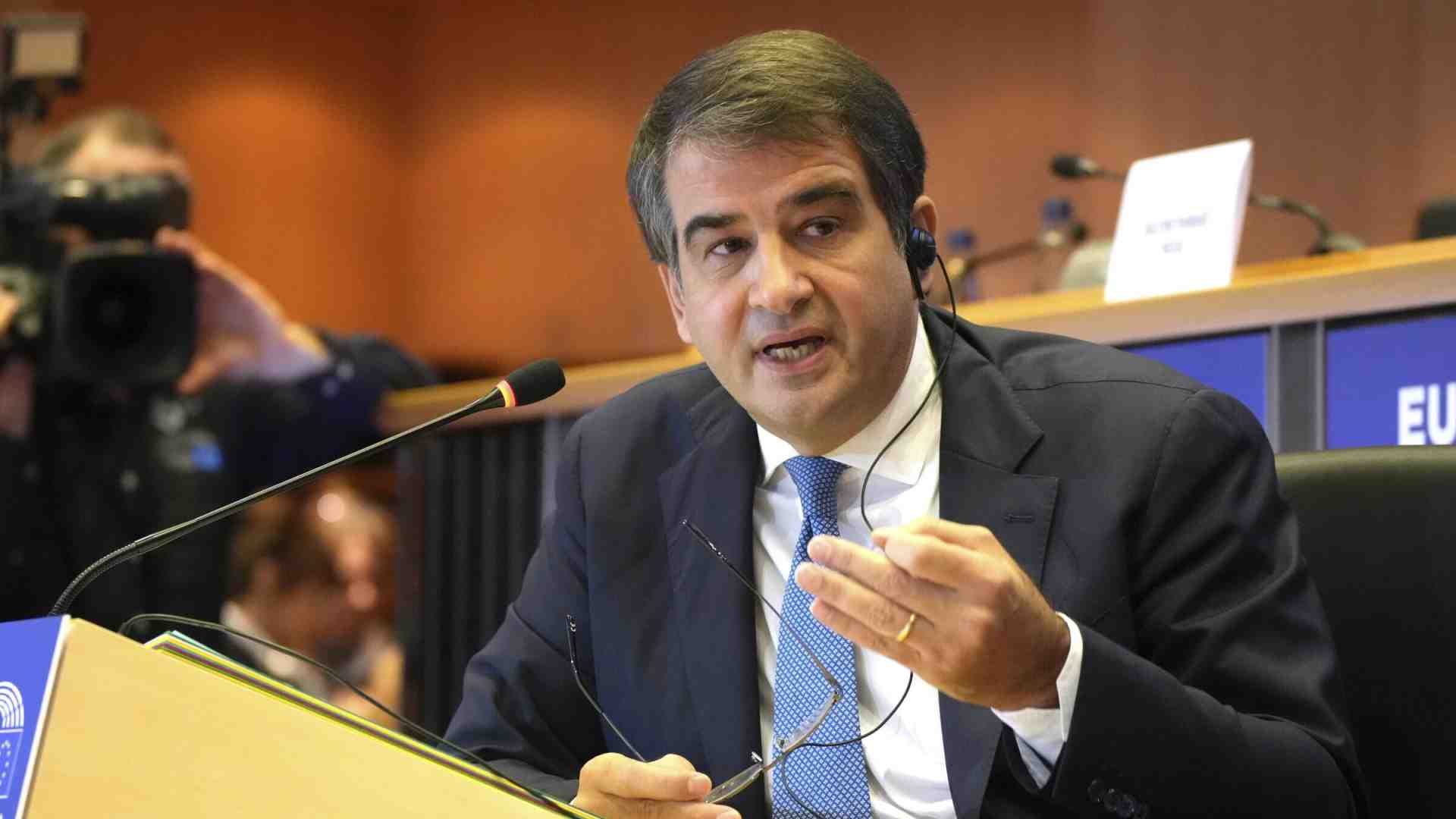 Buio Fitto a Bruxelles: il Pse vuole spingere Meloni verso la peggiore destra