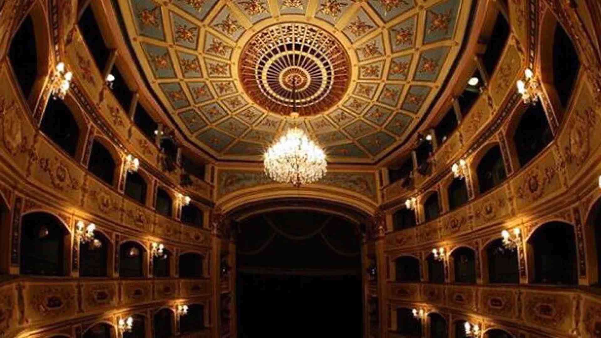 Nel teatro dei cavalieri, la favola improbabile ma bella del “Re pastore”
