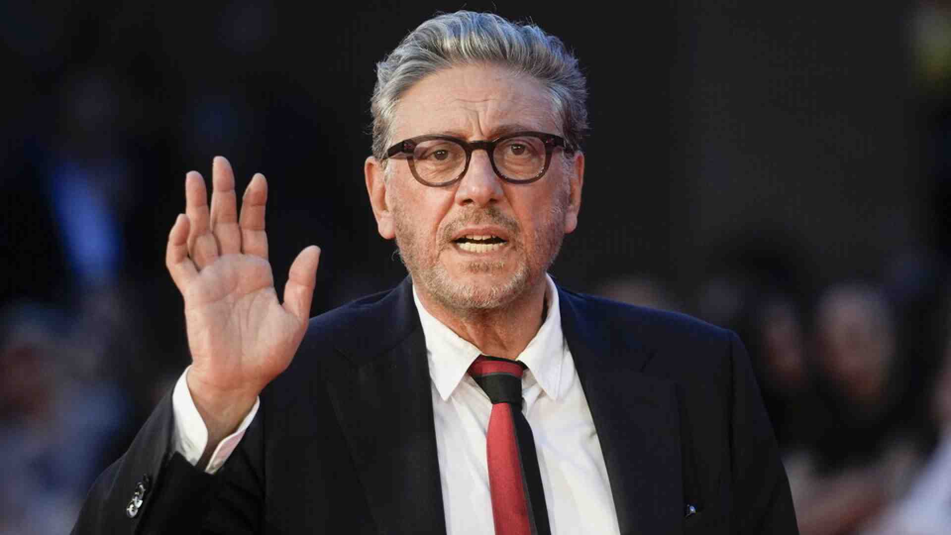 Il ministro della Cultura alle prese con il dopo Castellitto. I consigli di Mollicone, l'autocandidatura di Barbareschi