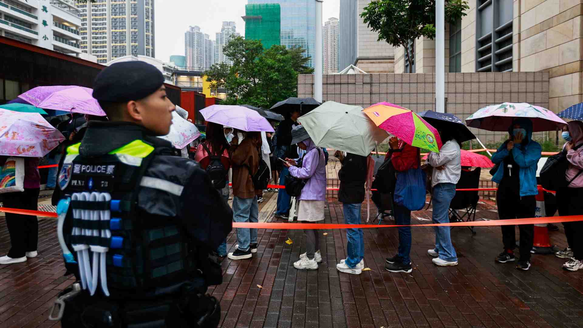 Nelle galere di Hong Kong. Il maxiprocesso alla generazione di leader pro democrazia