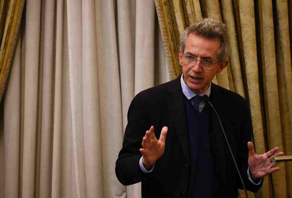 Gaetano Manfredi è il nuovo presidente dell'Anci: eletto all'unanimità