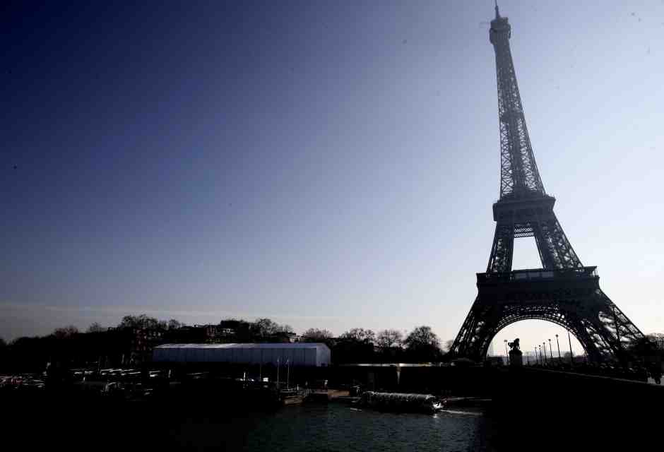 I francesi non fanno più sesso, o forse ne hanno fatto abbastanza