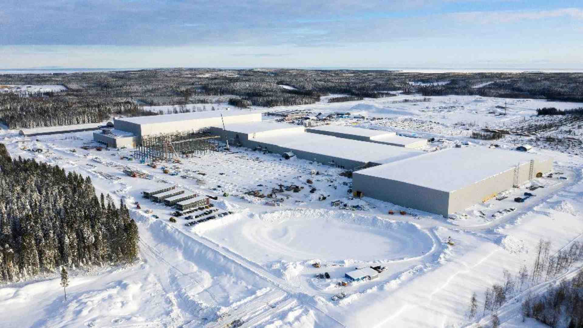 La fabbrica di Northvolt di batterie europee rischia la bancarotta