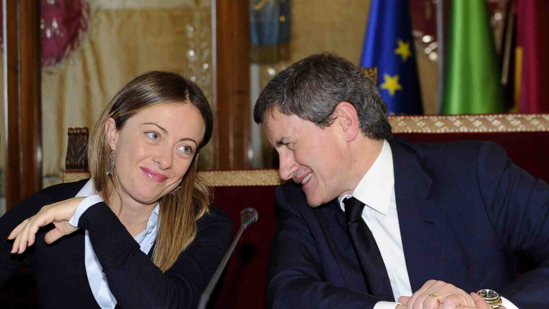 Alemanno: “FdI ci lasci la fiamma, ormai è un partito moderato”