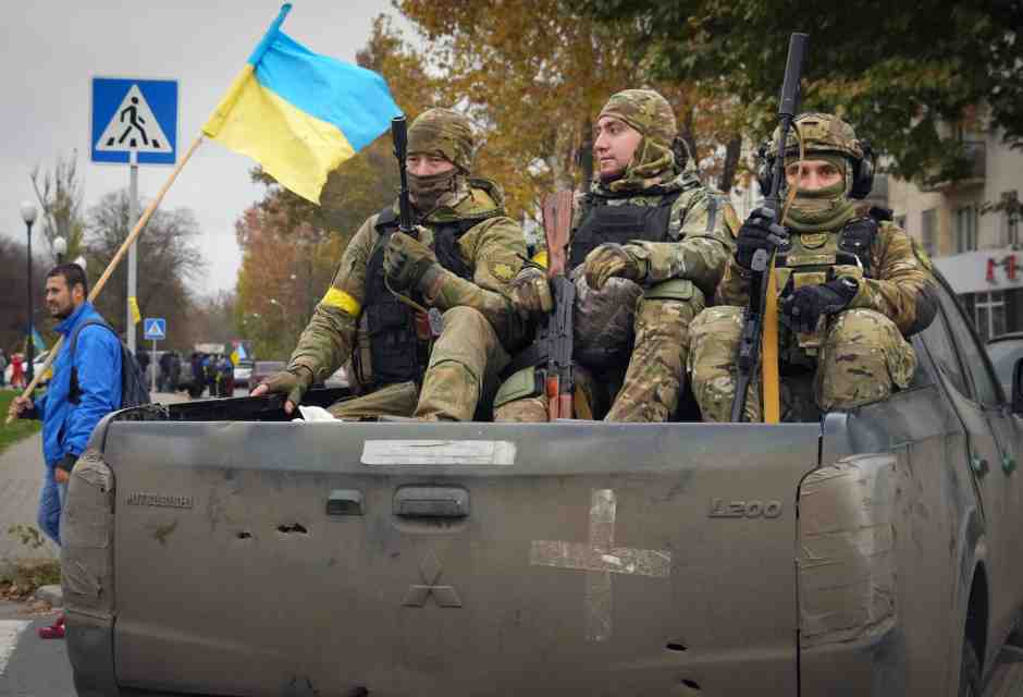 Uomini, armi, coordinamento: come è cambiato l’esercito di Kyiv