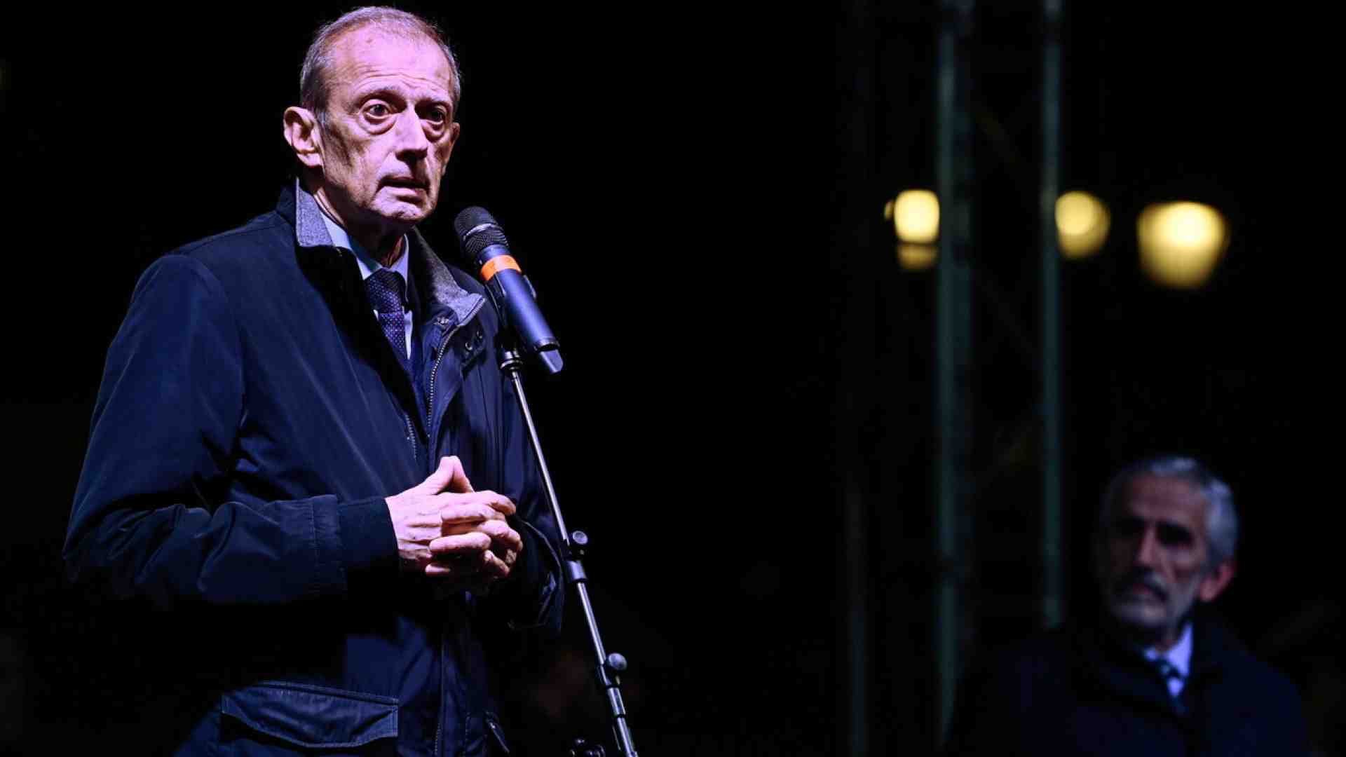 Fassino (Pd): “Il verdetto della Cpi può alimentare sentimenti antiebraici. Sbagliato equiparare Netanyahu e Hamas”