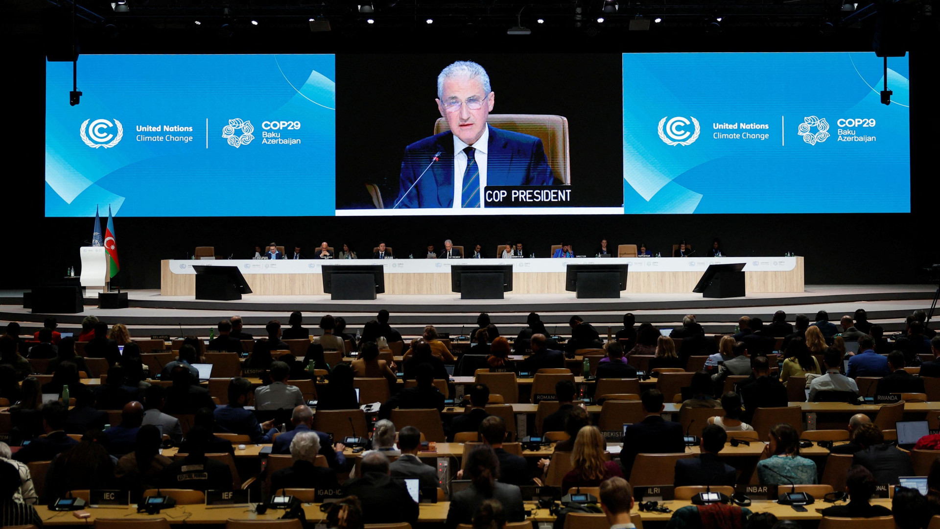 Accordo al ribasso alla Cop29: briciole ai poveri