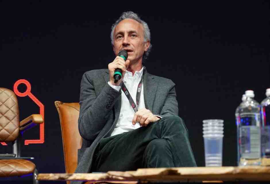 M5s istruzioni per l’uso. Travaglio, l’altro garante, spiega come votare