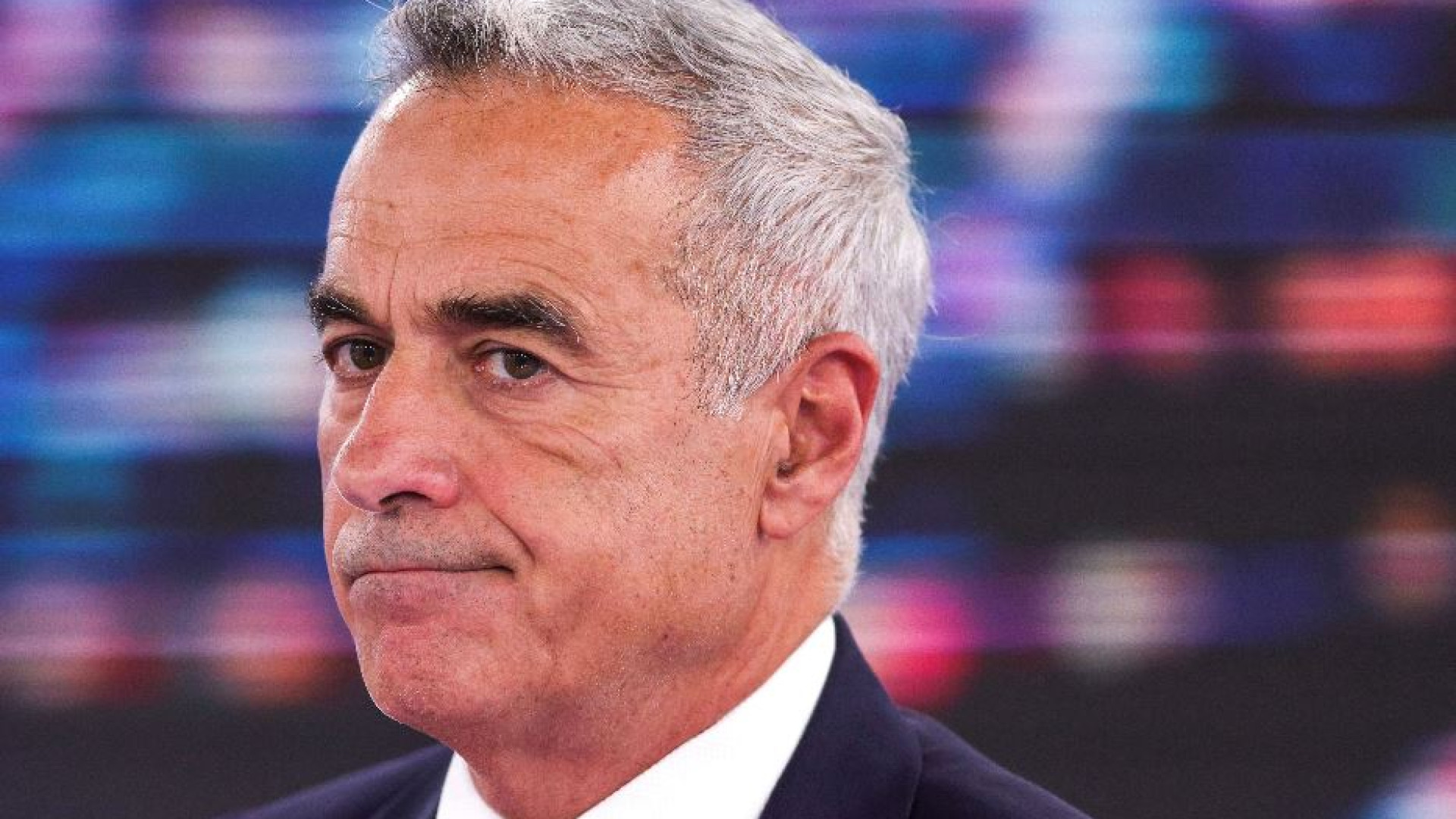 La Romania svolta a destra, con la Russia e contro l'Europa