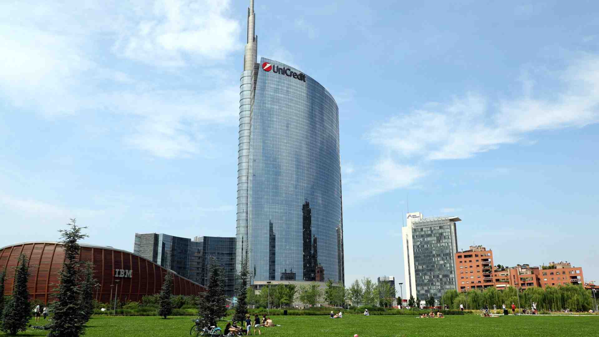 Unicredit lancia un'ops su Banco Bpm (che schizza in Borsa)