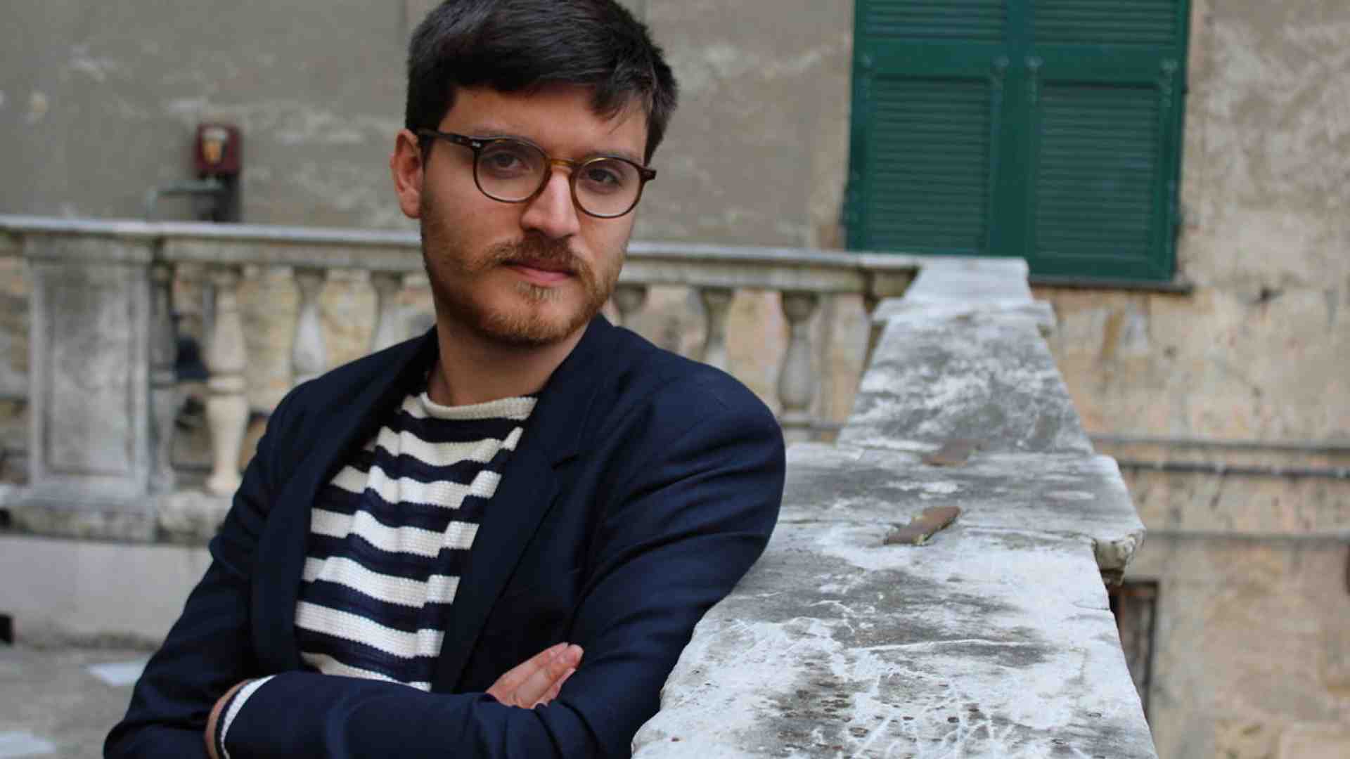 Quel sottotitolo fuorviante del finto anarchico Caffo