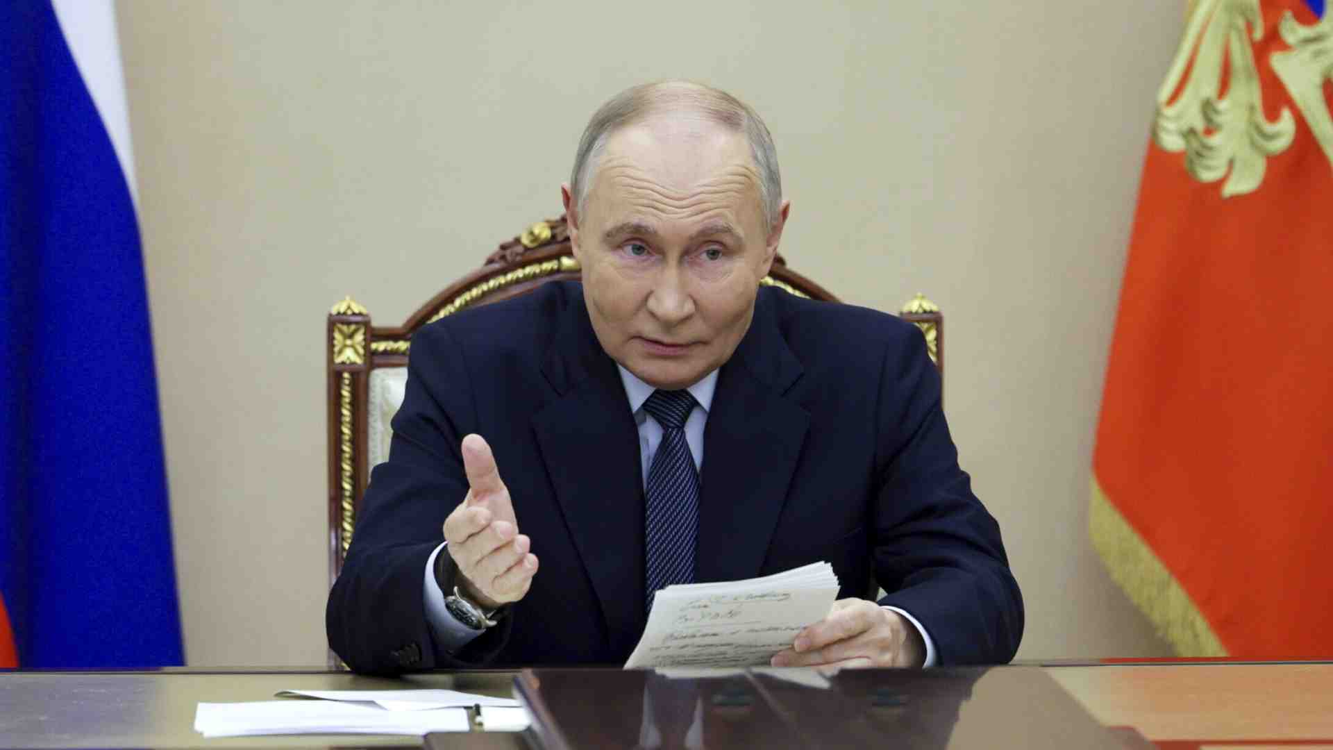 Parigi e Londra valutano una presenza in Ucraina: provocazione! Mosca indisturbata