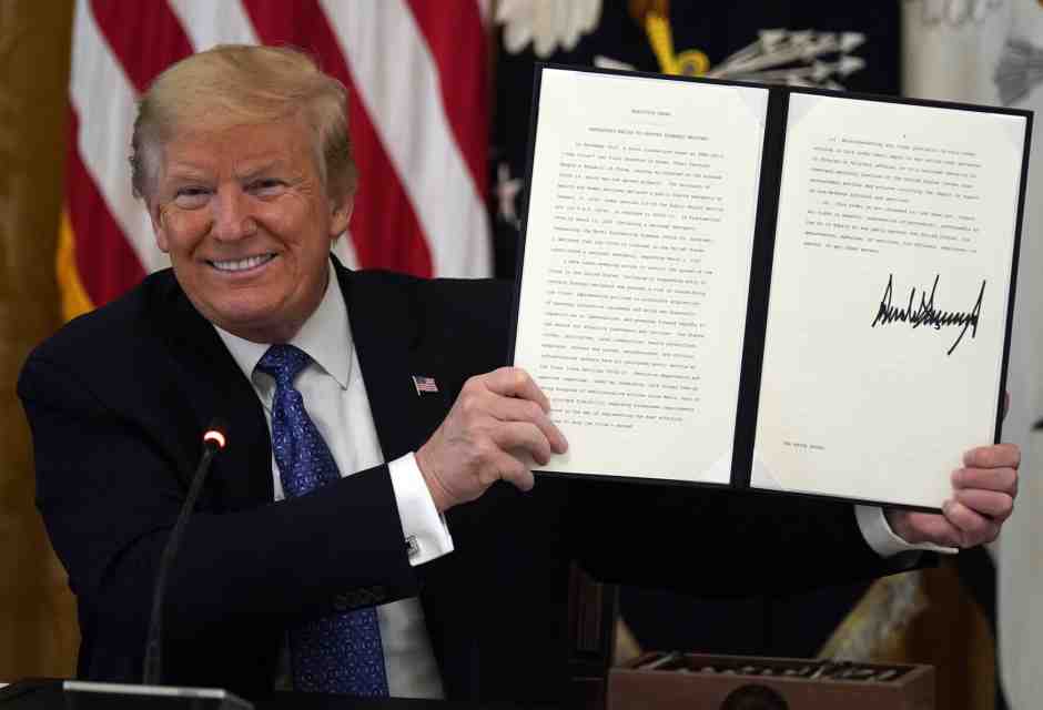 Trump usa lo spauracchio della droga e dei migranti per spianare la strada ai dazi