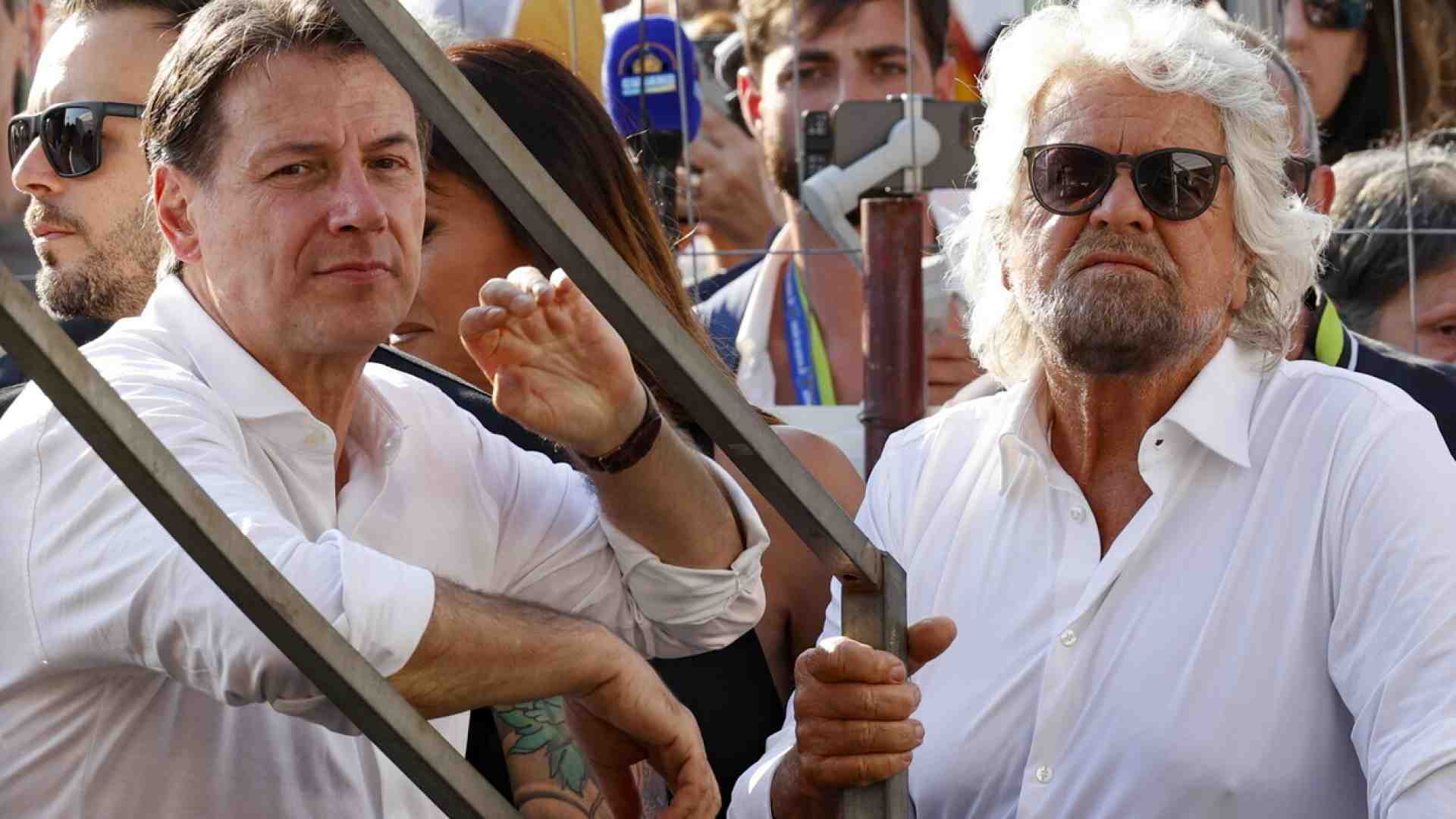 Macché parricidio, nella guerra per il M5s non c'è alcun conflitto di valori