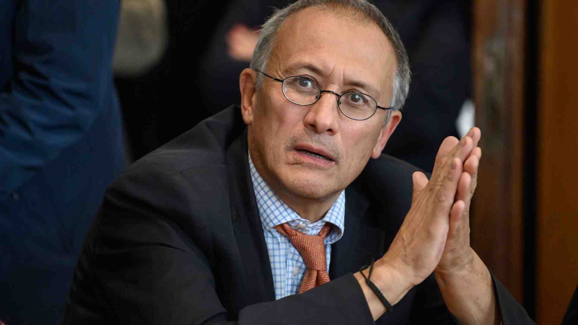 Onore a un magistrato: Paolo Storari