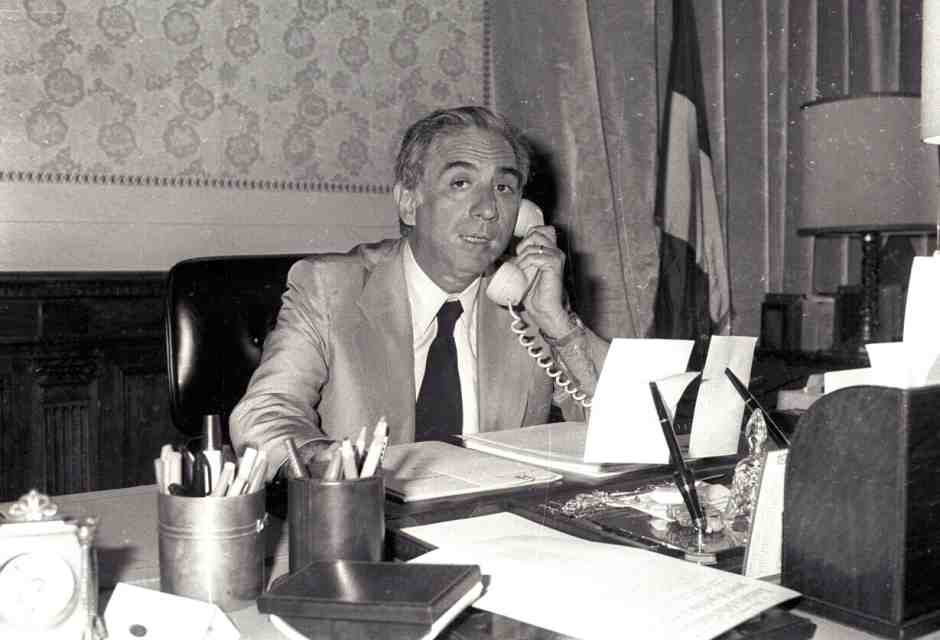 Quando suonò il Telefono Rosso di Cossiga