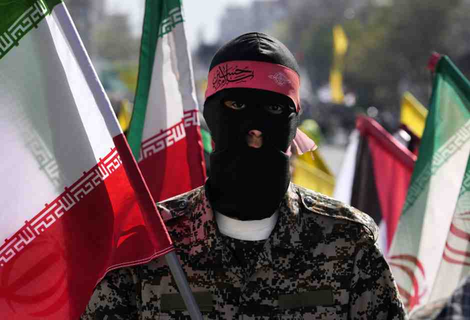 L'osceno flirt con i terroristi. Il diritto umanitario colpisca gli ayatollah, invece di foraggiarli