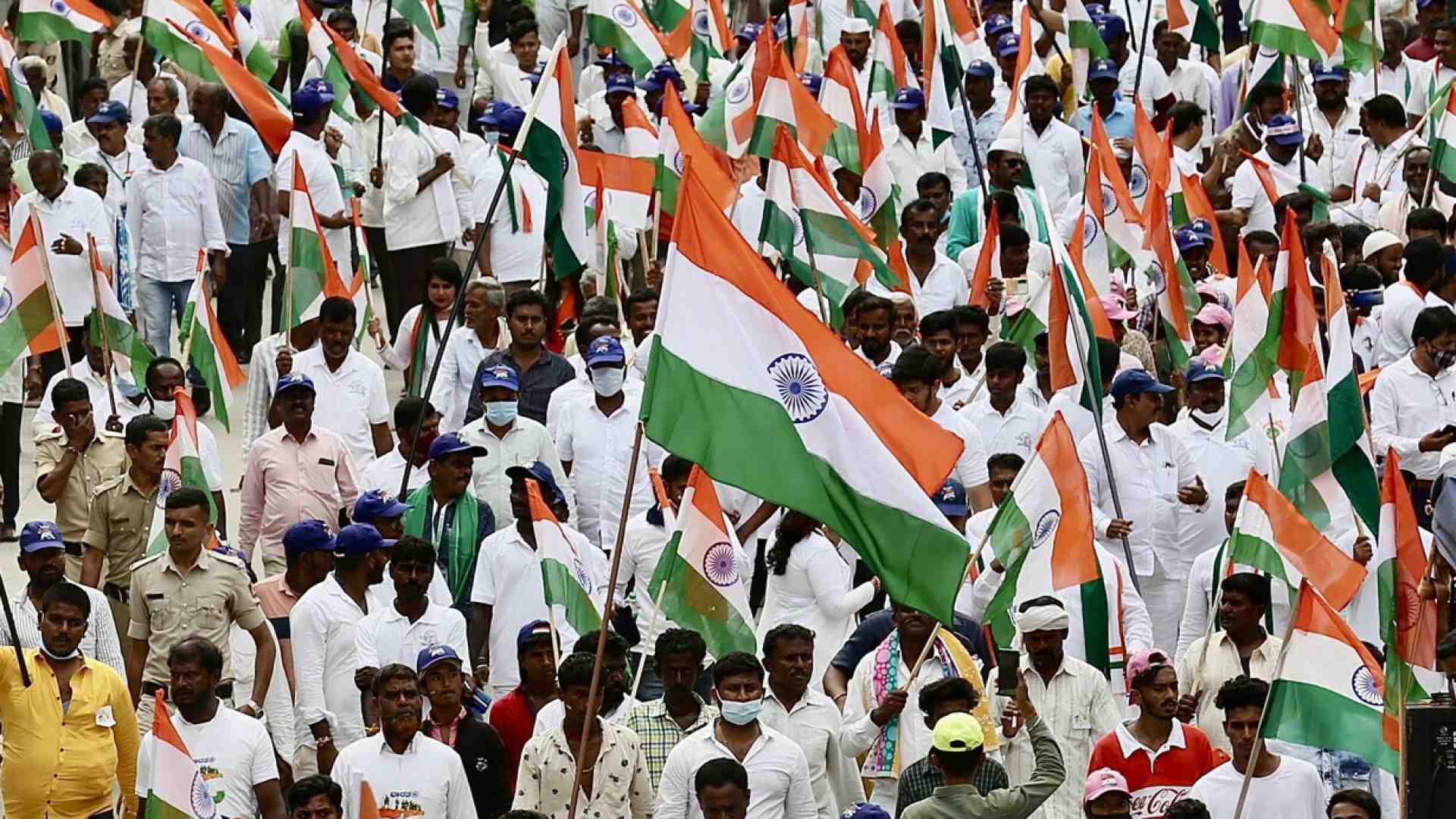 Il peccato dell’uomo bianco e l’odio autodistruttivo dell’élite occidentale