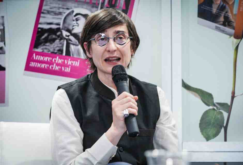 Chi li legge più i libri? L’importante è presentarli nel circolo che conta