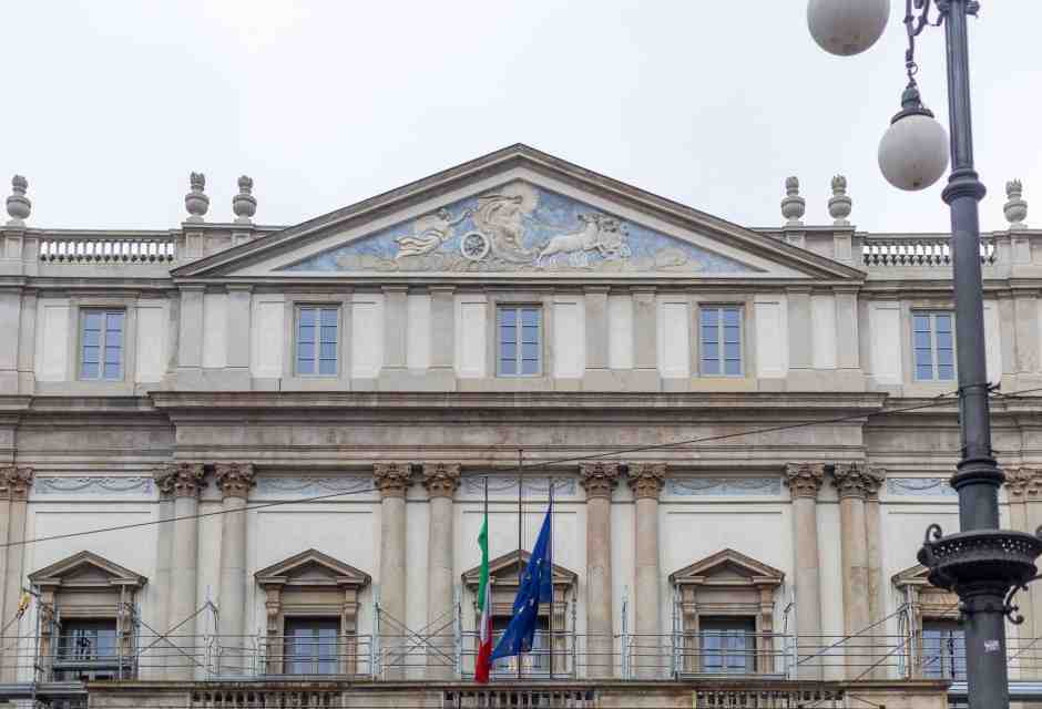 La Prima della Scala e le identità fatali